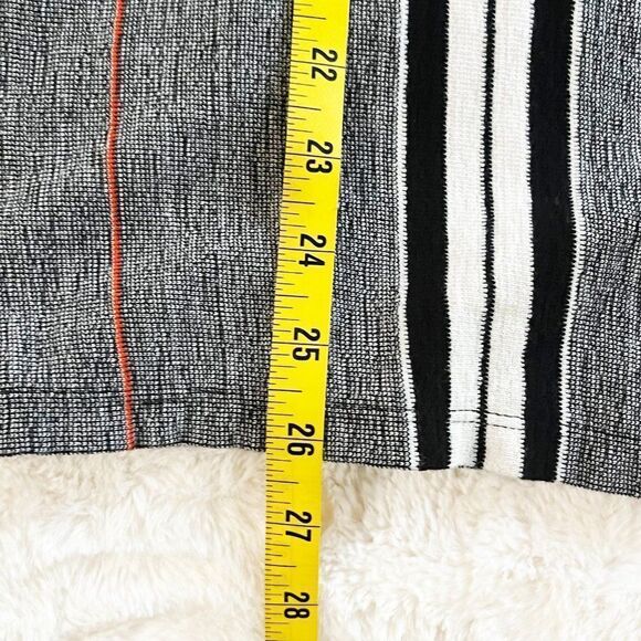 ZARA Gray, Black, Red and White Striped‎ Long Sleeve Tunic - Picture 8 of 9